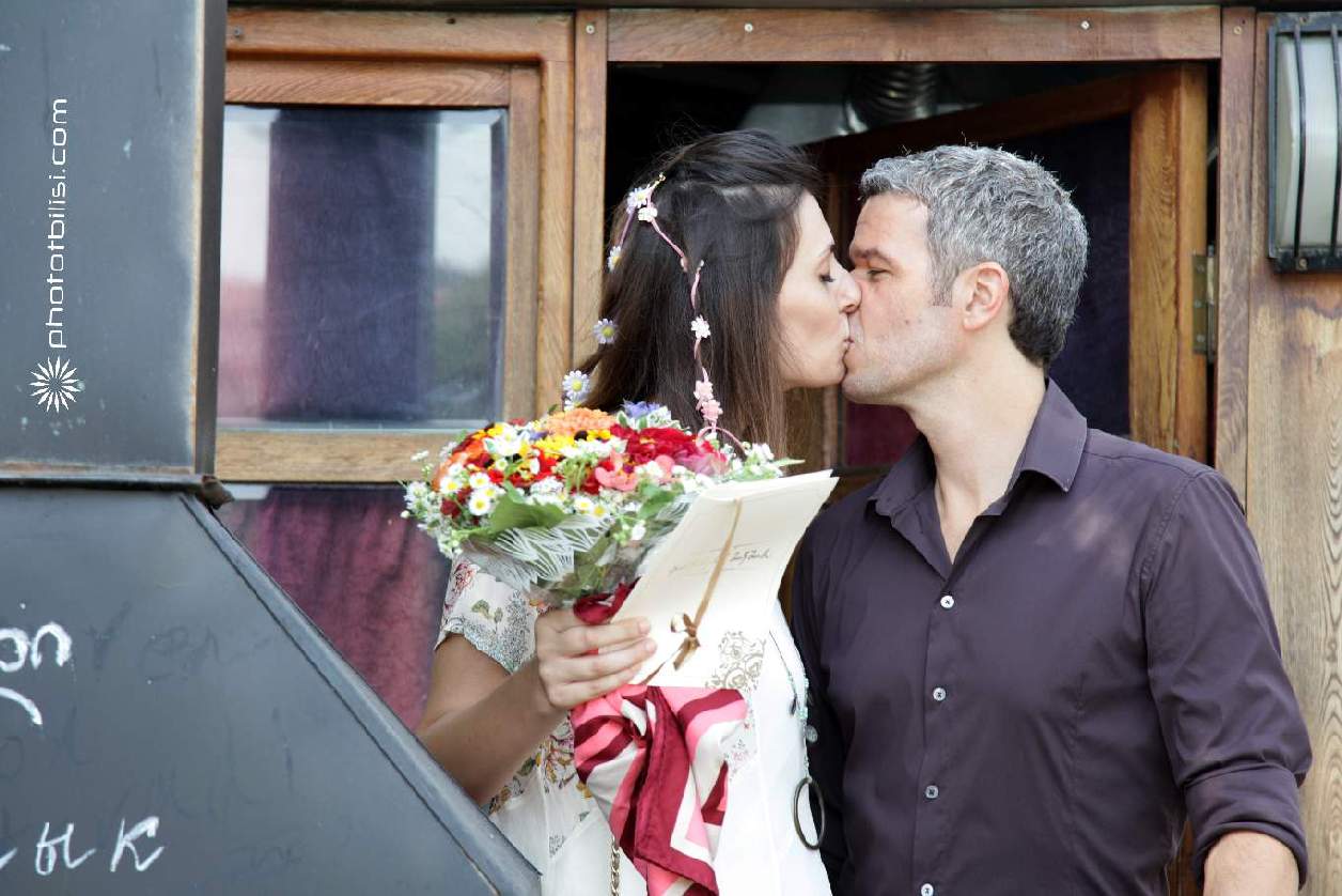 elope-style-marriage-in-Tbilisi