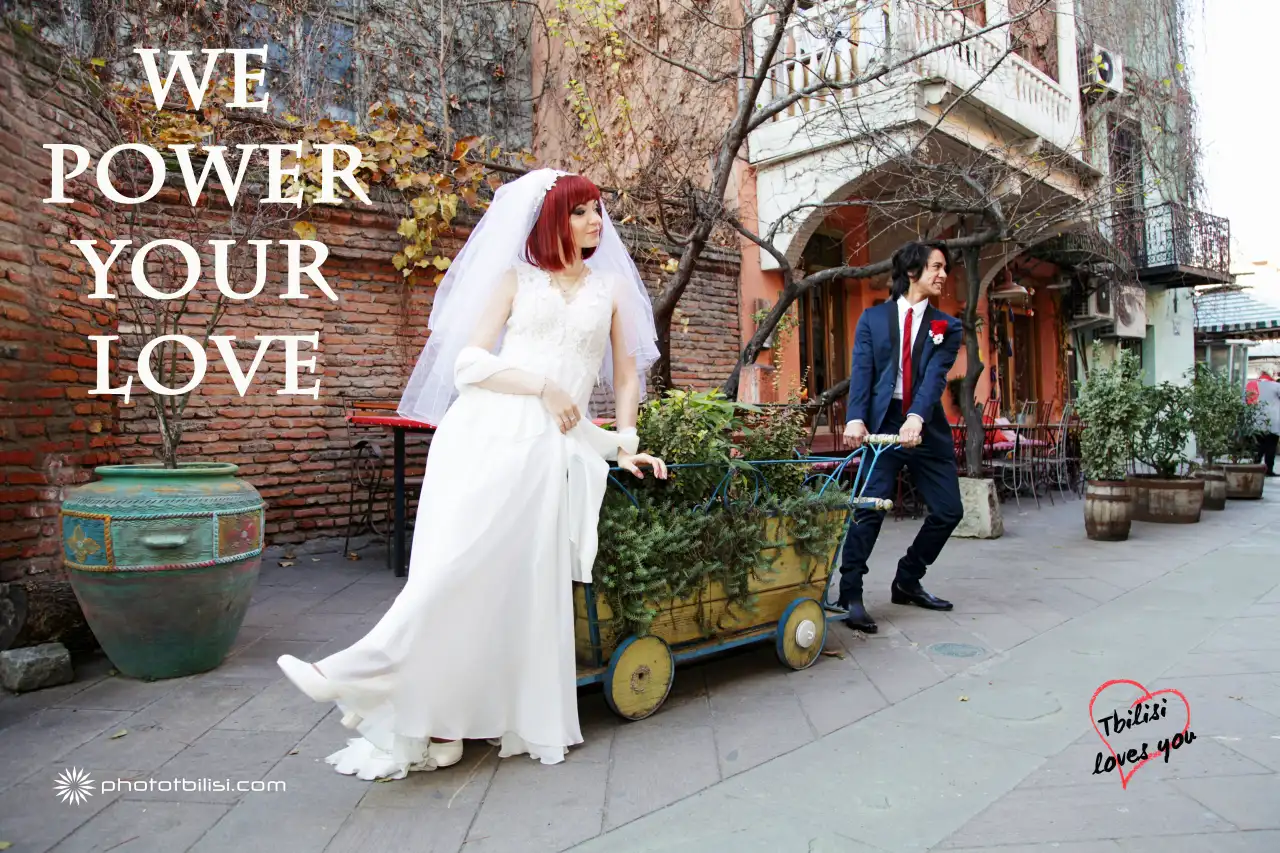 Power-your-love-in-Tbilisi-phototbilisi-tbilisilovesyou-wedding-phototgraphy